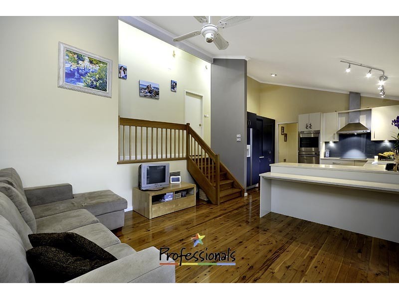 231 Fowler Road, Illawong NSW 2234