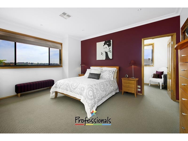 14 Cranbrook Place, Illawong NSW 2234