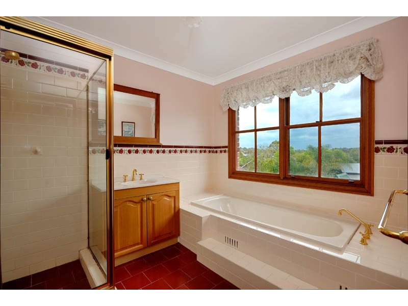 69 Osprey Drive, Illawong NSW 2234