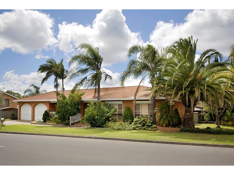 13 Brushwood Drive, Alfords Point NSW 2234