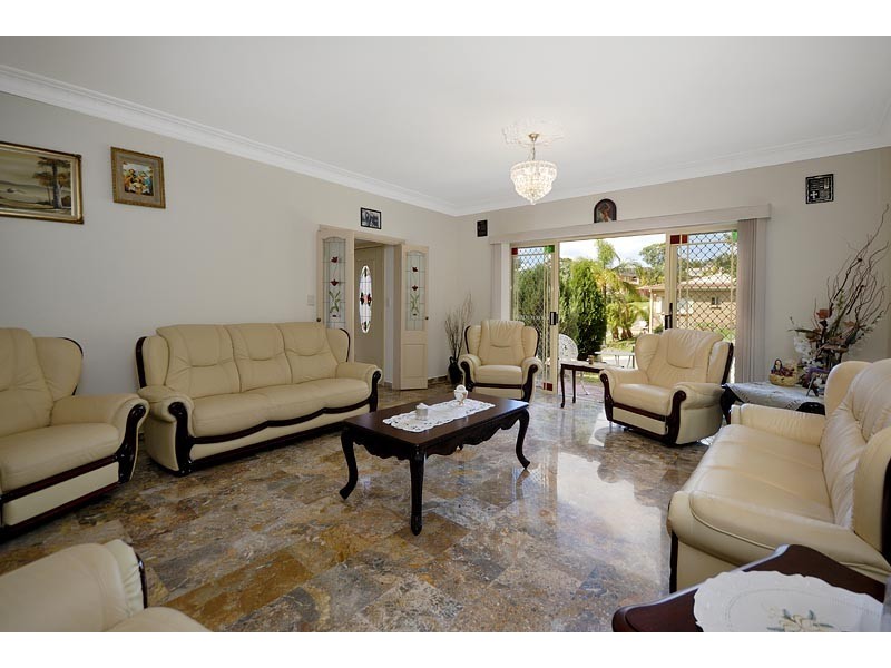 16 Marlock Place, Alfords Point NSW 2234