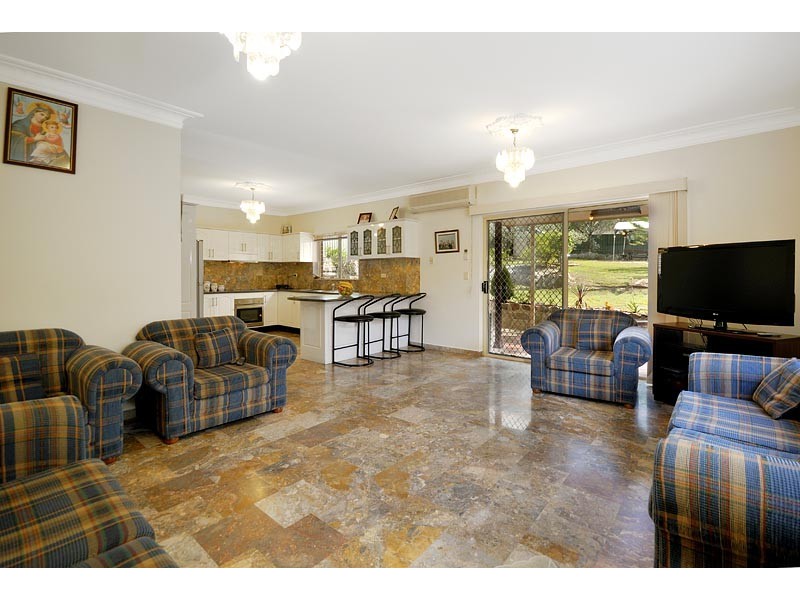 16 Marlock Place, Alfords Point NSW 2234
