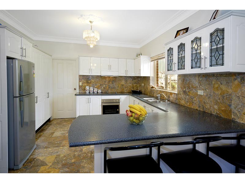 16 Marlock Place, Alfords Point NSW 2234