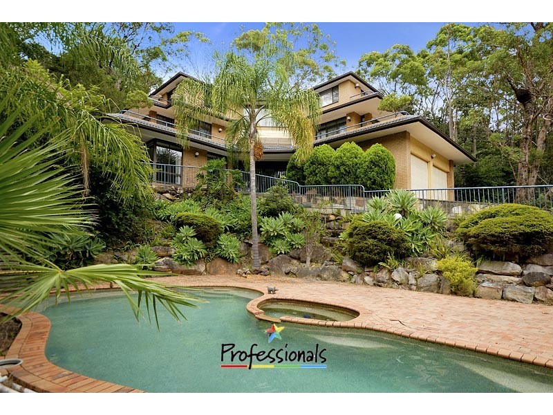 7a Ocean Place, Illawong NSW 2234
