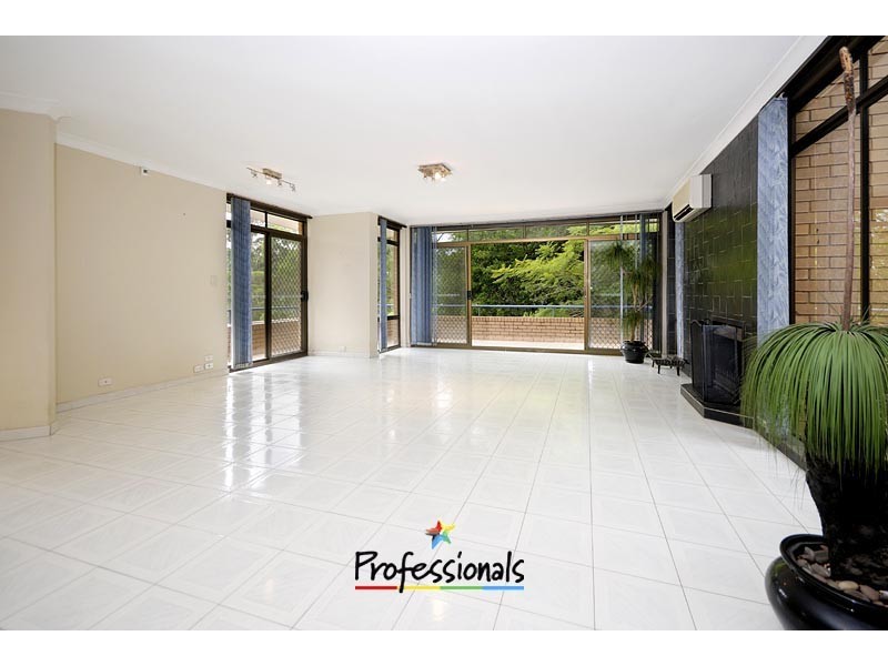 7a Ocean Place, Illawong NSW 2234
