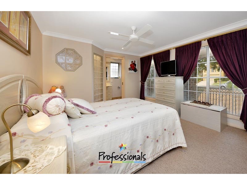 17 Wilbung Road, Illawong NSW 2234