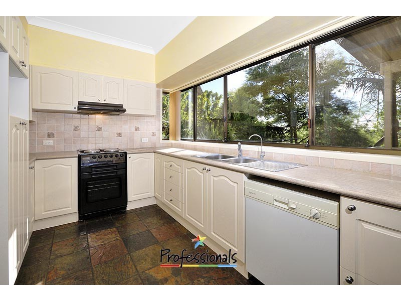 5 Brice Close, Illawong NSW 2234