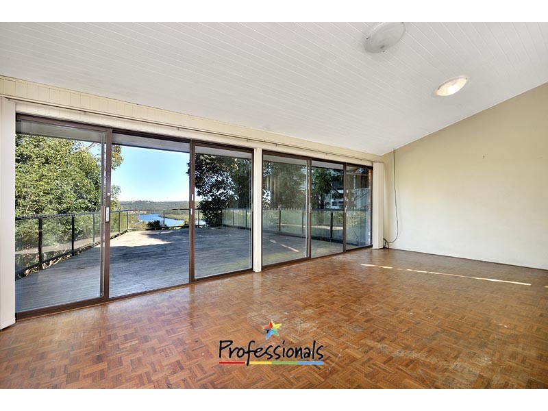 48 Bignell Street, Illawong NSW 2234