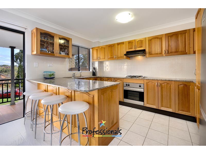 2/47-53 Hobart Place, Illawong NSW 2234