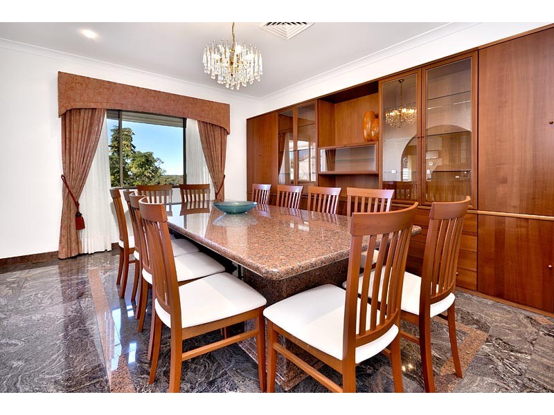 9 Northbrook Place, Illawong NSW 2234