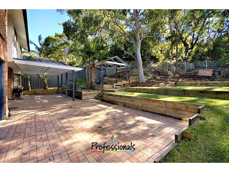 21 Tennant Place, Illawong NSW 2234