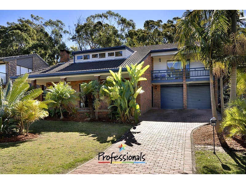 21 Tennant Place, Illawong NSW 2234
