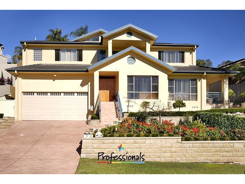 5 Hamelin Place, Illawong NSW 2234