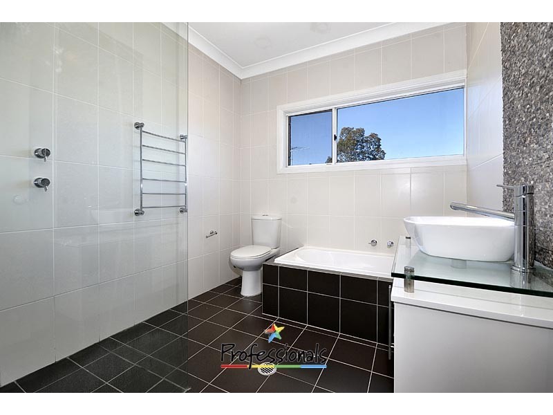 1 Yanina Place, Bangor NSW 2234