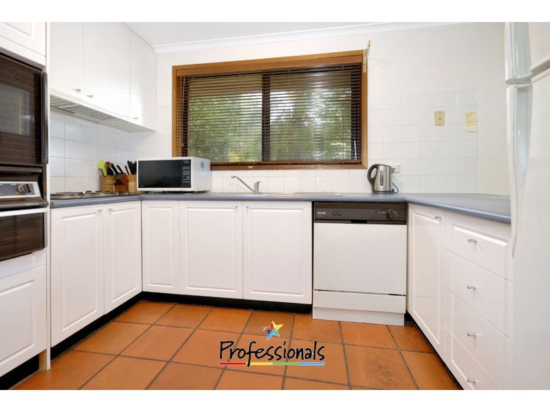 27 Osprey Drive, Illawong NSW 2234