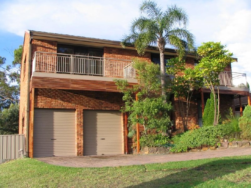 14 Austin Street, Illawong NSW 2234