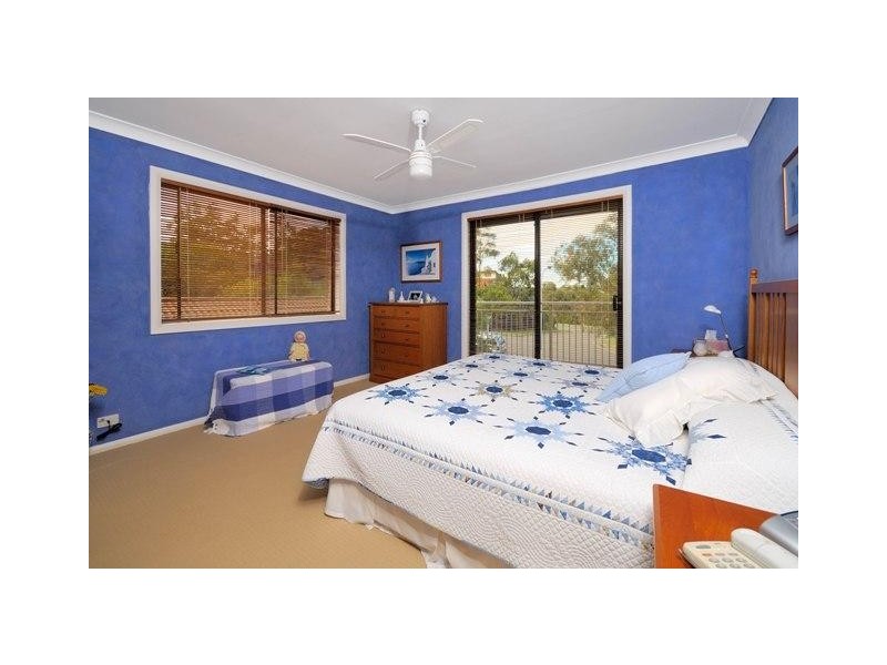 14 Austin Street, Illawong NSW 2234