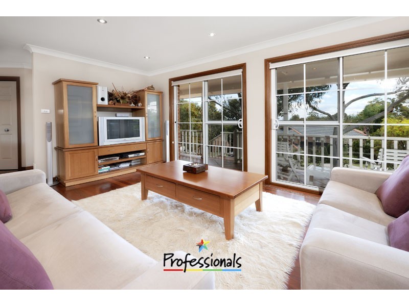 6 Scribbly gum Place, Alfords Point NSW 2234