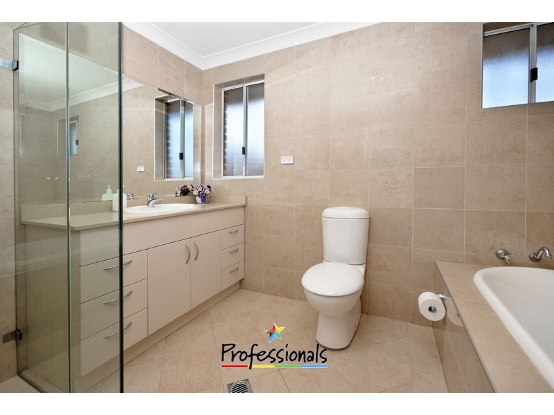 6 Scribbly gum Place, Alfords Point NSW 2234