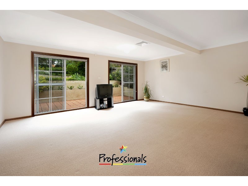 6 Scribbly gum Place, Alfords Point NSW 2234