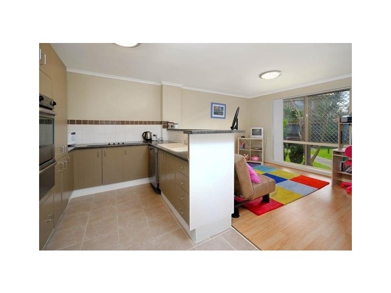 13/11 Owen Jones Row, Menai NSW 2234