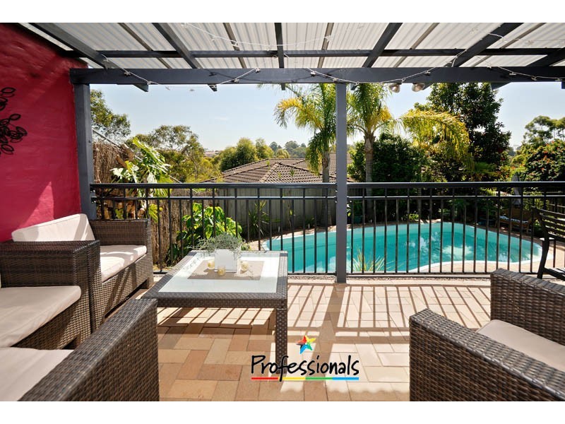 103 Blaxland Drive, Illawong NSW 2234