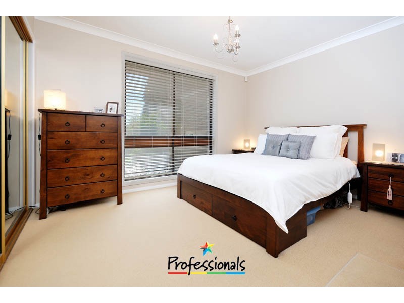 103 Blaxland Drive, Illawong NSW 2234