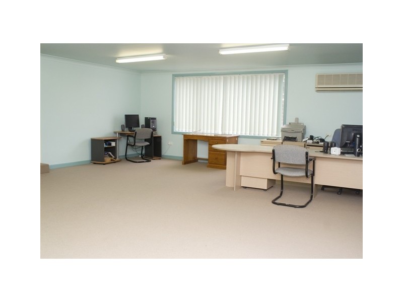 19 Austin Street, Illawong NSW 2234