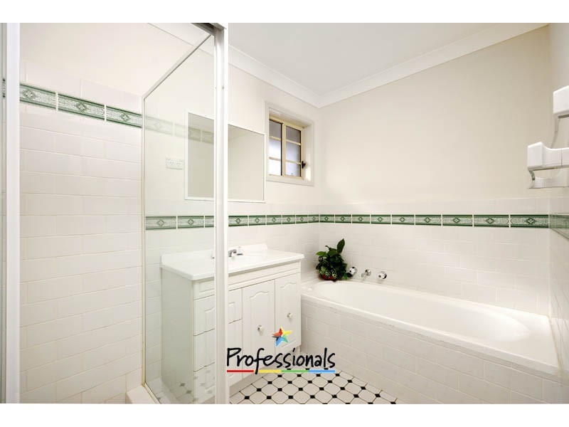 1/13 Travis Place, Menai NSW 2234