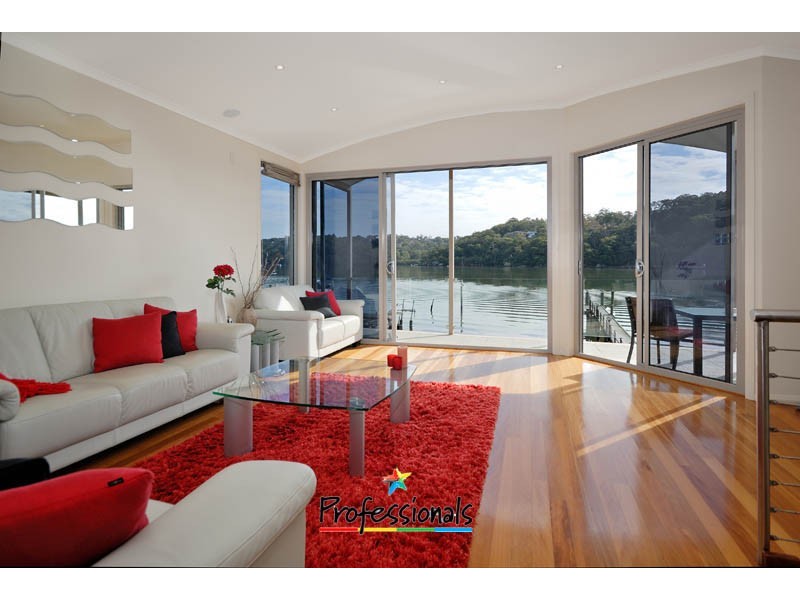 171 Fowler Road, Illawong NSW 2234