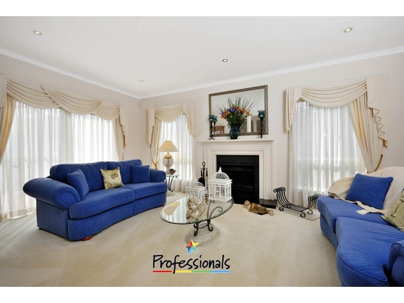 91 Fowler Road, Illawong NSW 2234