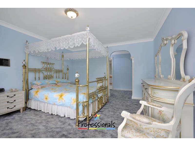 73 Brushwood Drive, Alfords Point NSW 2234