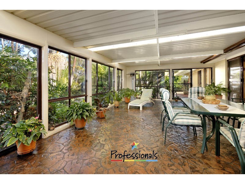 3 Robinia Place, Alfords Point NSW 2234