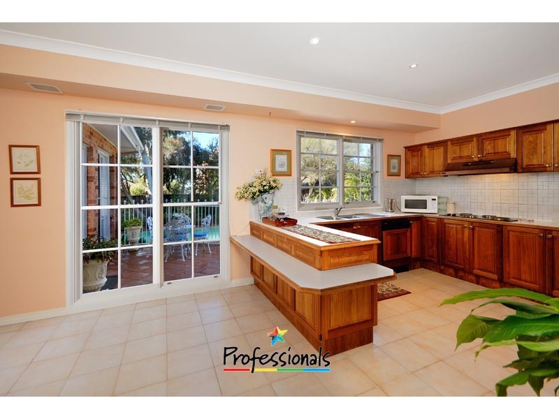 29 Sylvan Ridge Drive, Illawong NSW 2234