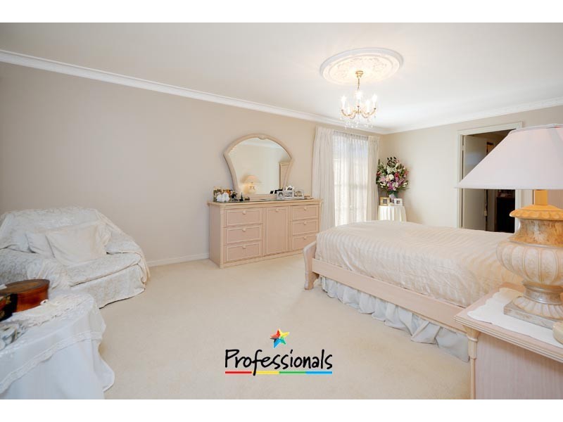 29 Sylvan Ridge Drive, Illawong NSW 2234