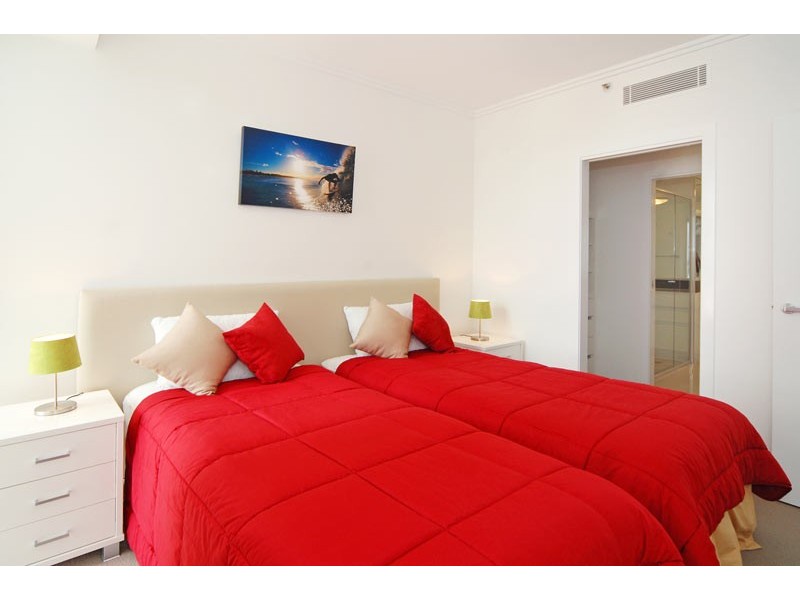 802/110 Marine Pde ‘Reflections Tower Two, Coolangatta QLD 4225