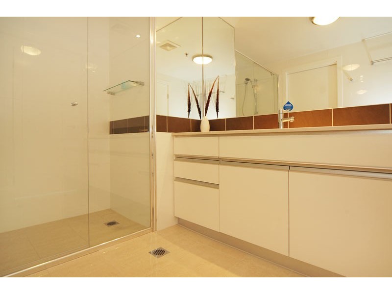 802/110 Marine Pde ‘Reflections Tower Two, Coolangatta QLD 4225