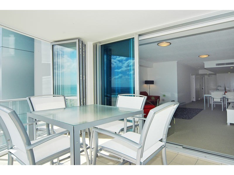 802/110 Marine Pde ‘Reflections Tower Two, Coolangatta QLD 4225