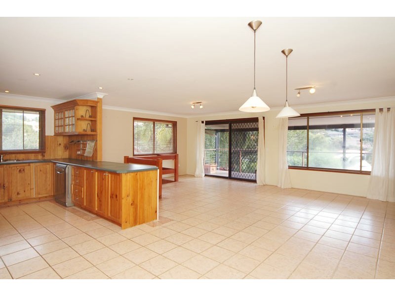 3 Birnam Ave, Banora Point NSW 2486