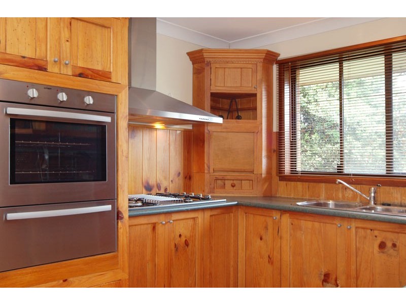 3 Birnam Ave, Banora Point NSW 2486