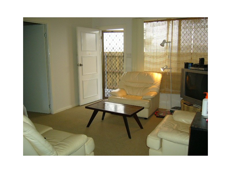 Rainbow Bay QLD 4225