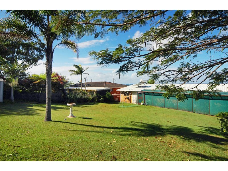 13 Seaview Road, Banora Point NSW 2486