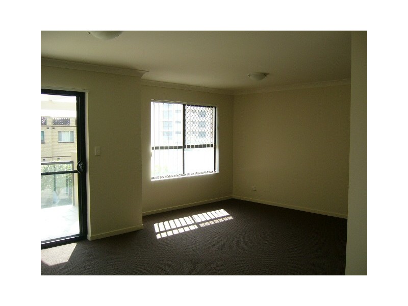 Coolangatta QLD 4225