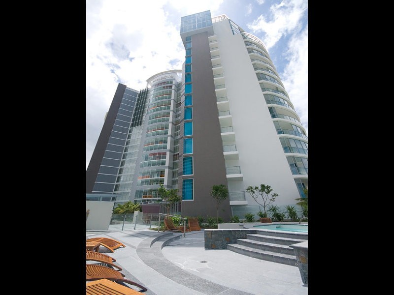 802-110 Marine PDE, Coolangatta QLD 4225