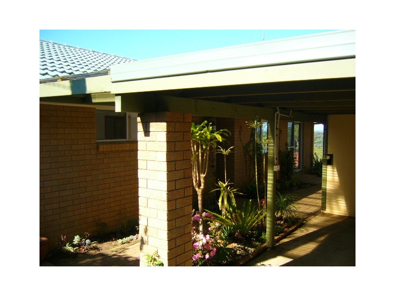 54 Oyster Point RD, Banora Point NSW 2486
