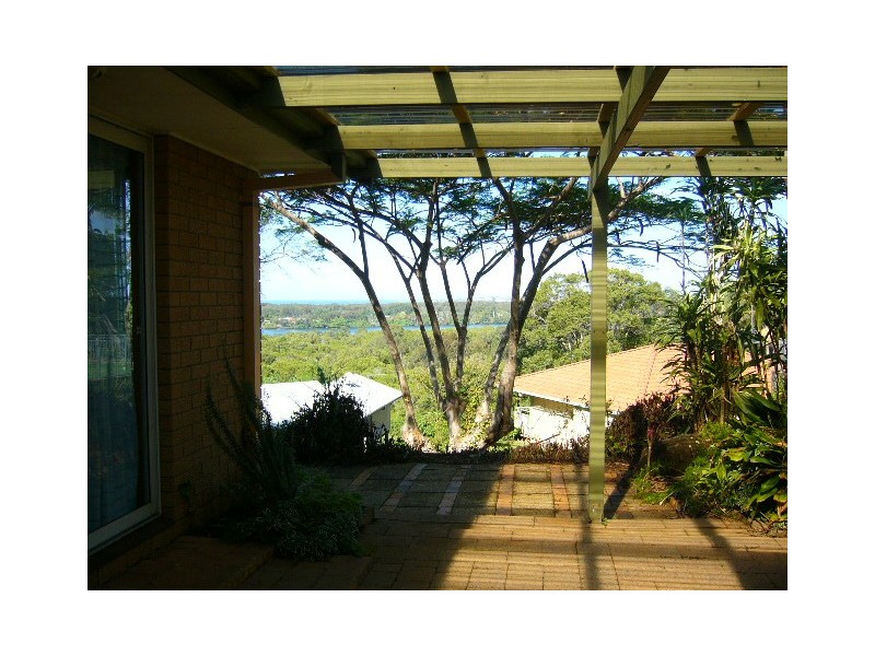 54 Oyster Point RD, Banora Point NSW 2486
