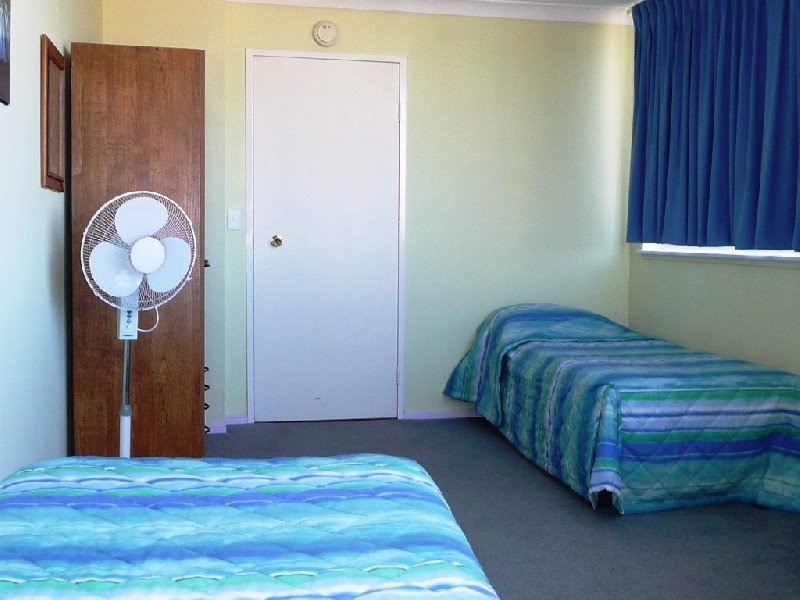 13/5 Ward Street ‘Eden Tower’, Rainbow Bay QLD 4225