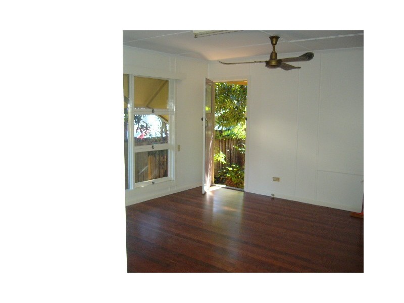 Rainbow Bay QLD 4225