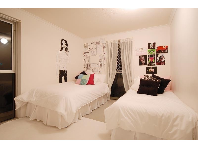 21 / 265 Boundary Street, Rainbow Bay QLD 4225