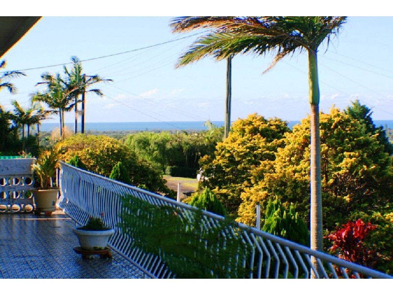 13 Seaview Street, Banora Point NSW 2486